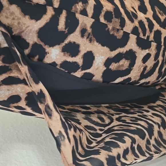 Bardot Wrap. Leopard Print Dress 6 - Picture 5 of 11